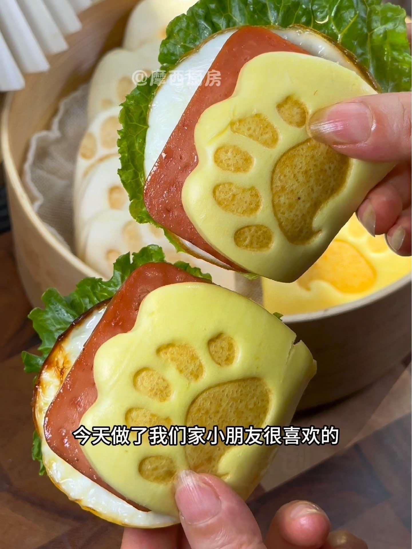 创作灵感 小学生早餐这么做,香香软软的,可可爱爱的 虎扒包 喜欢什么夹什么,孩子见到就喜欢