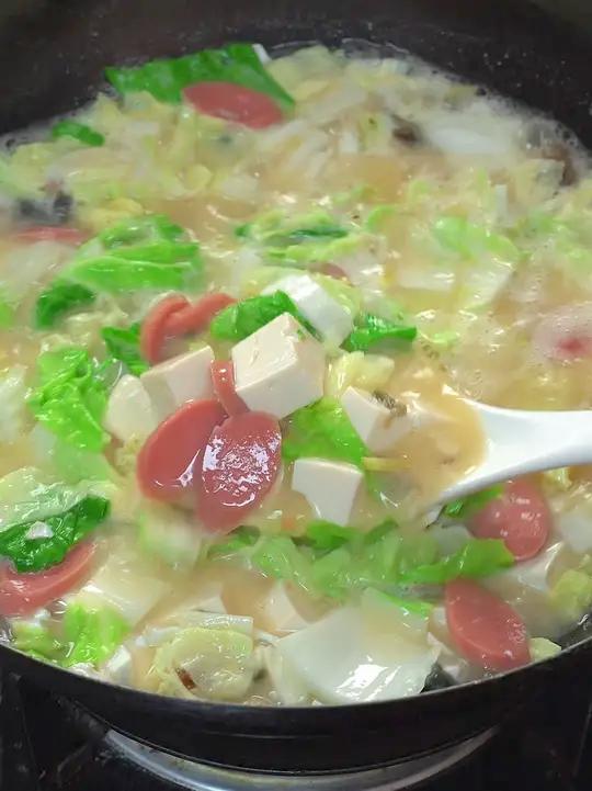 鸭蛋三鲜汤的做法