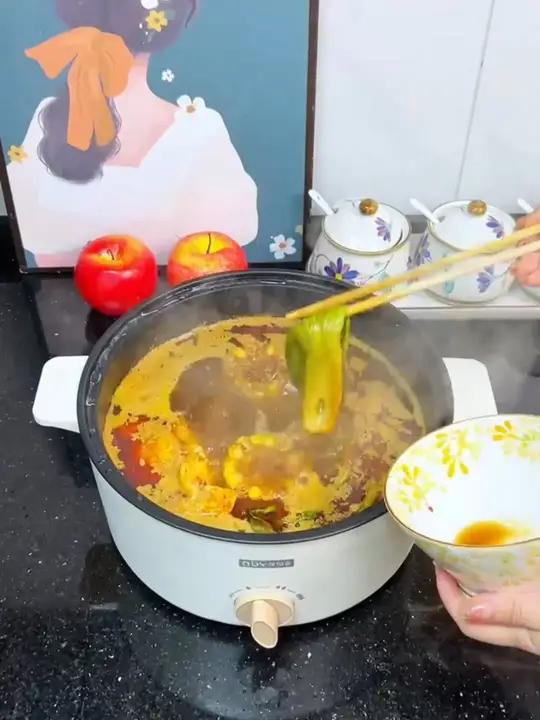 3.6L加蒸笼大容量蒸煮炒煎一体锅家用不沾内胆电火锅泡面锅电煮锅 煮锅多功能蒸煮一体 多功