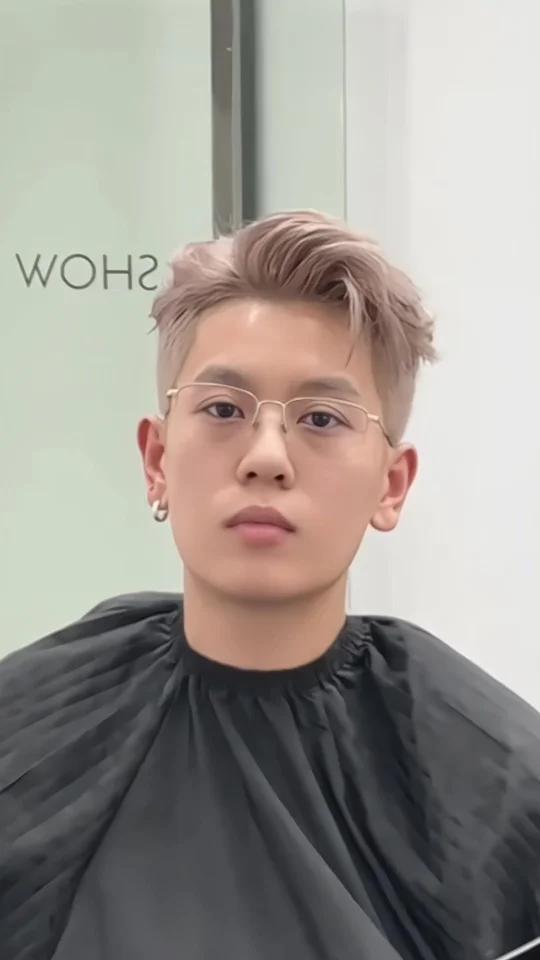 随性酷飒的凌乱三七分短发!时髦潇洒!