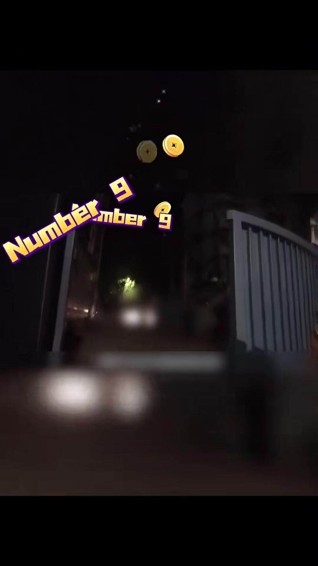 男子凌晨狂敲徐州铁路公安处徐州南站派出所的大门。民警询问得知男子喝醉了，回不了家了。民警在