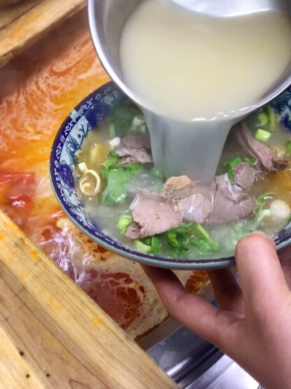 牛肉汤怎么做好吃原来配方这么简单