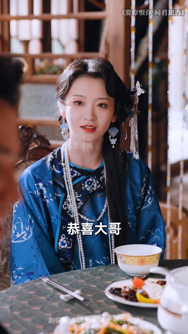 (高分新剧)这部短剧真的有毒,都市青春系列,男女主互虐!
