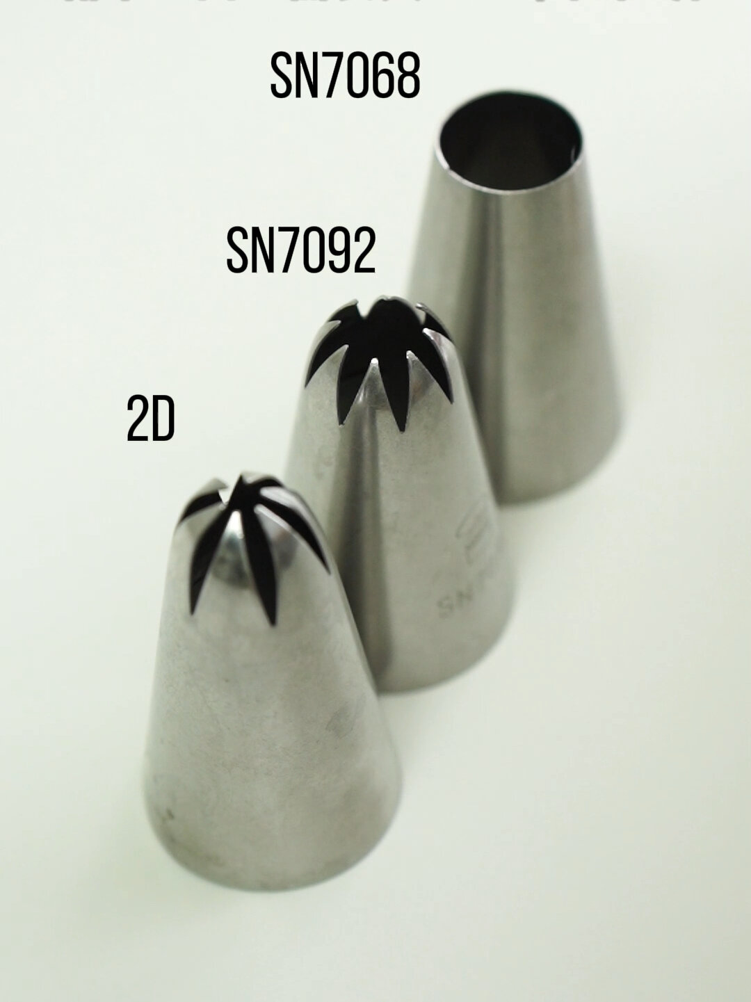 相信我烘焙新手买这三个裱花嘴就够了