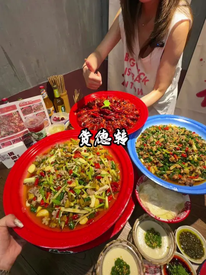 58代100带你吃火爆江湖菜,不敢想象这一口多好吃