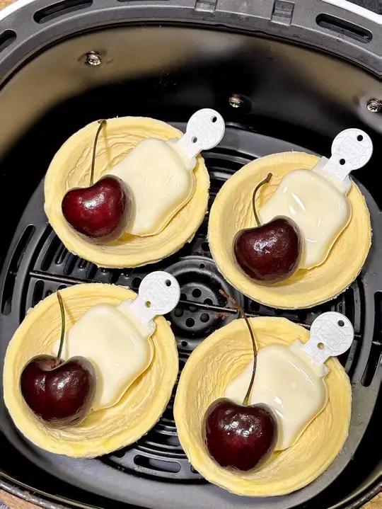 真没想到用空气炸锅做的蛋挞这么好吃!