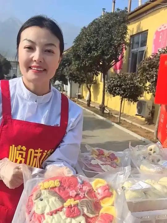 百年手工艺，一锅蒸福气｜王哥庄馒头礼盒，把山海的味道和新年的美好都装回家