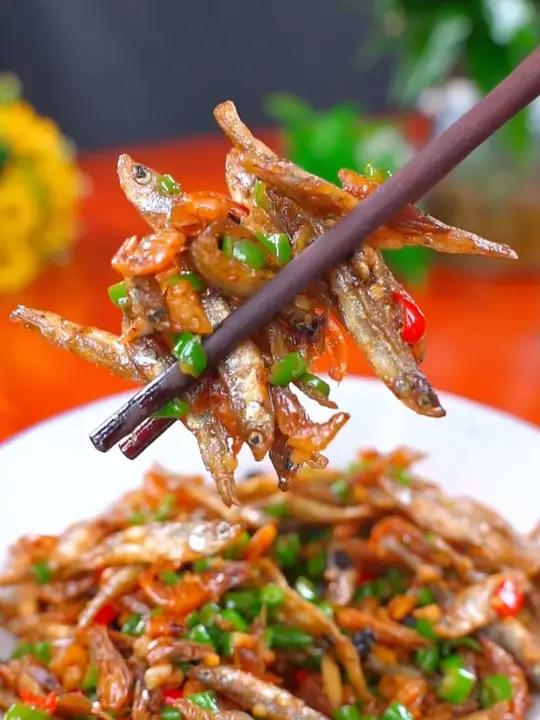 下饭菜,我只吃香酥鲜甜的小鱼小虾