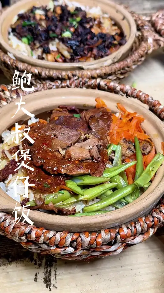 义乌Top级的煲仔饭……腊肠，梅干菜，牛肉等……每个口味都很喜欢