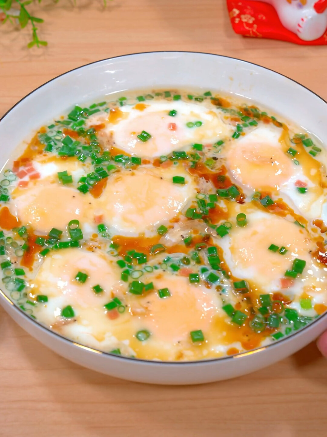 把普通的鸡蛋上锅蒸瞬间成为一道美食特别适合给家里小朋友吃