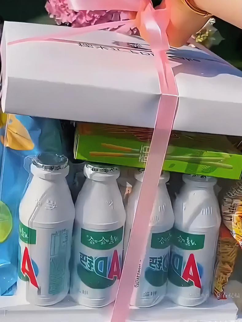 六一儿童节的仪式感 别的小朋友有的!我的小朋友也得有 儿童节礼物 仪式感 零食大礼包 送女