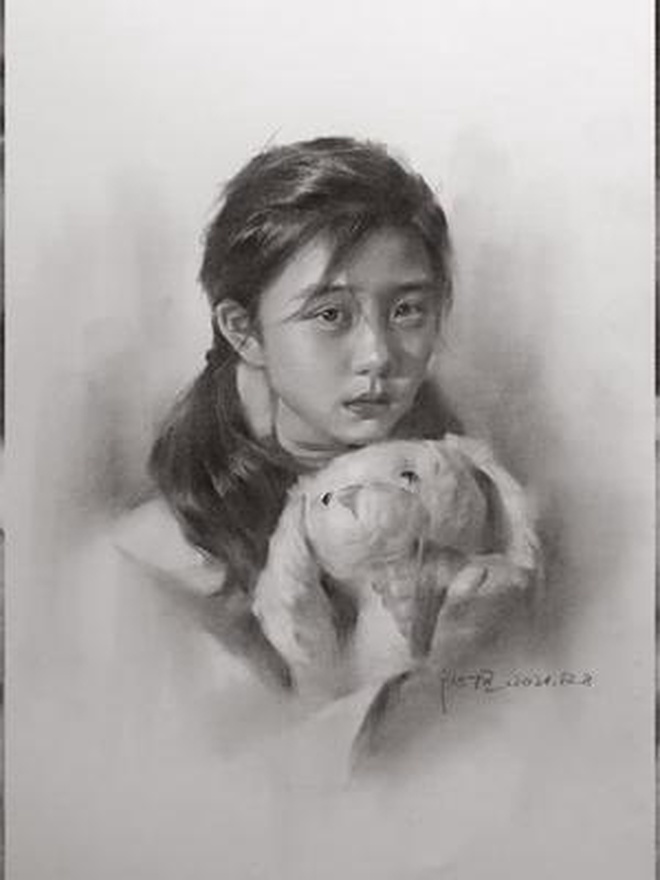 素描人像,抱玩偶的女孩儿 素描头像 素描人物 素描 绘画过程分享 美术生