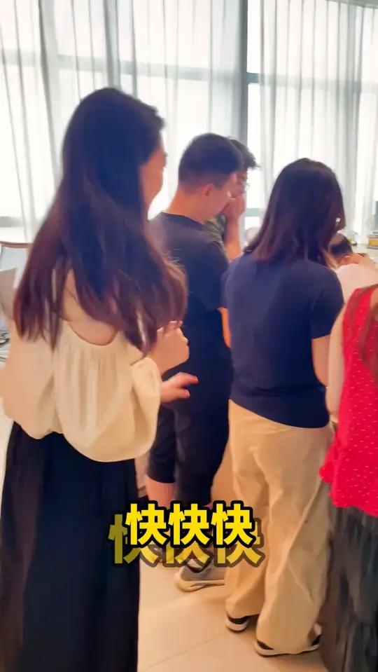 想利用暑假好好提升阅读写作?推荐这套分级诵读绘本!