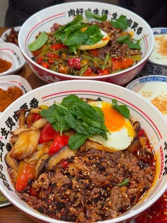 郑州这家牛肉拌粉，和好友一周吃三次！