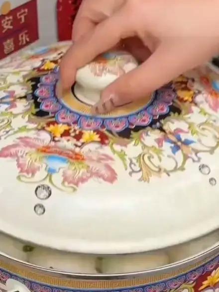 早起五分钟就能做成的早餐、几毛钱一个鲜肉小笼包、全家都爱吃 小笼包 连福记小笼包 小笼包 