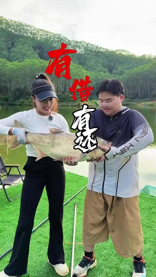 借玉米钓鱼,没想还钓到这种鱼了