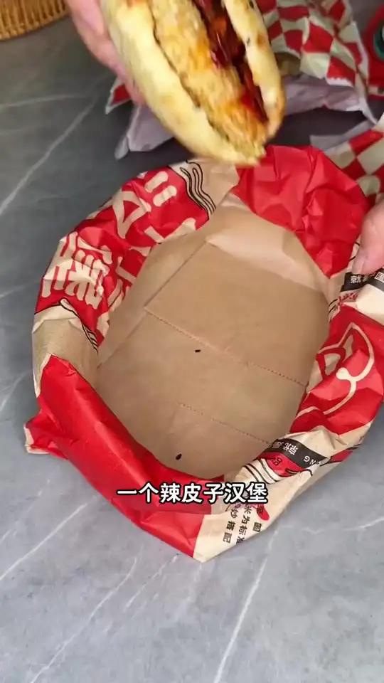 气死我了,塔斯汀汉堡这居然么便宜,居然我是最后一个知道