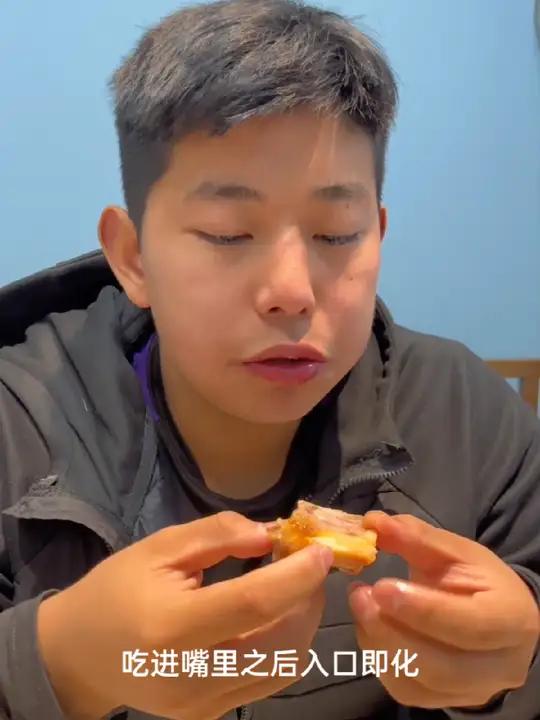 位于老县衙的这家郑记菜馆,用的平常的菜做出了不凡的味道 没有科技与狠活,纯天然,有营养的一