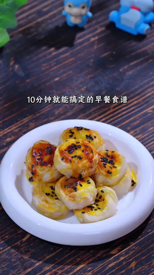 10分钟就能搞定的小朋友早餐食谱,只需要一根香蕉,就可以做出外酥里嫩的香蕉一口酥,小朋友一