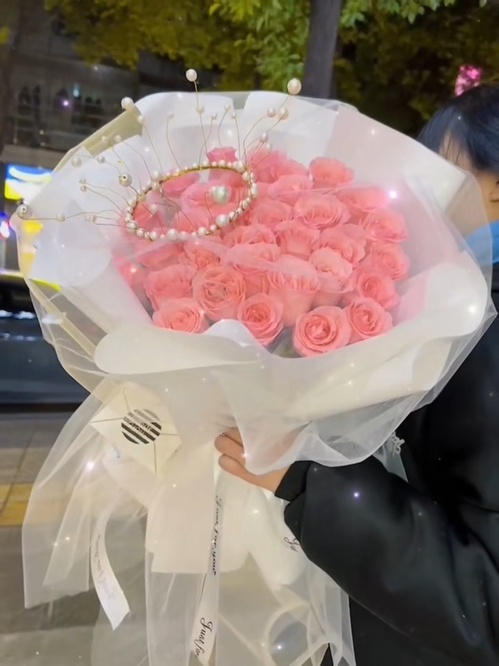 妹妹生日祝福语文案‖长沙33朵戴安娜玫瑰