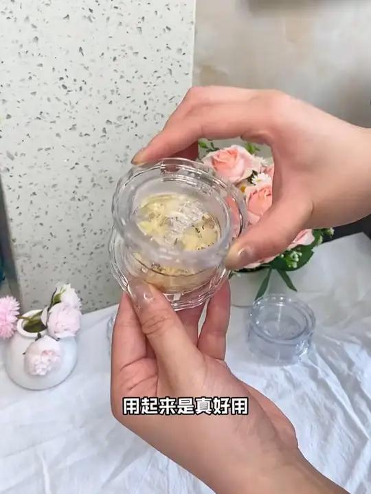 平时用到姜汁蒜末的时候用它简直太方便了
