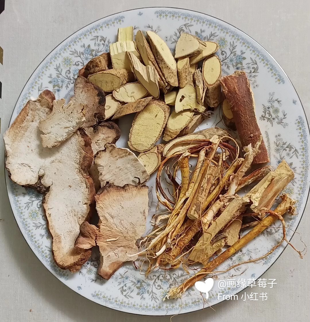 牛大力五指毛桃土茯苓汤
