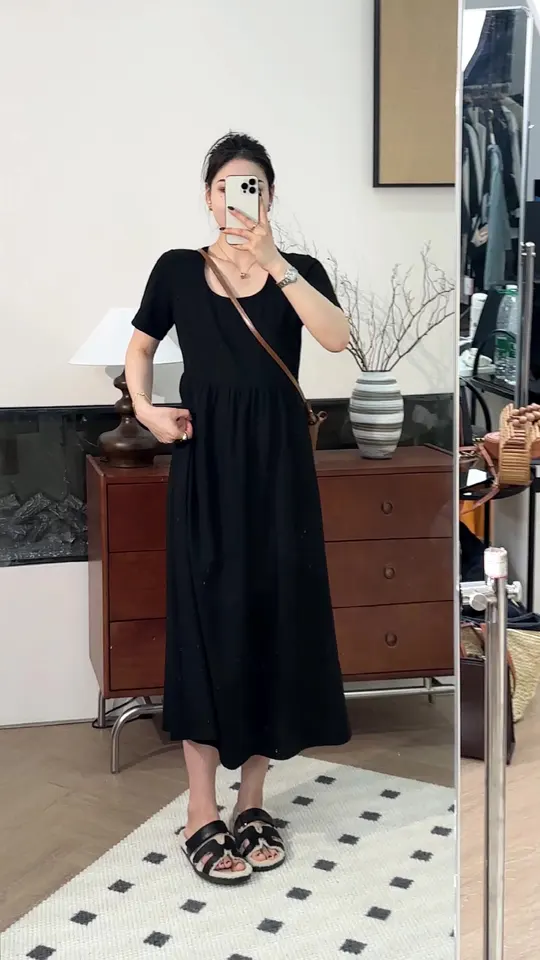 对身材零限制的针织连衣裙，显瘦效果太绝啦！