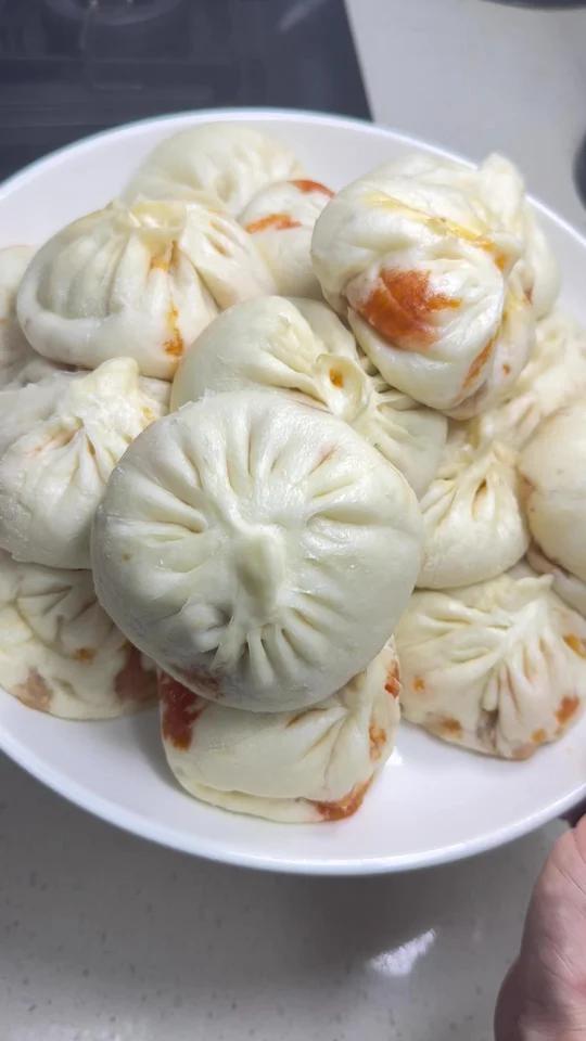 油皮大包子!香辣牛肉馅儿滴