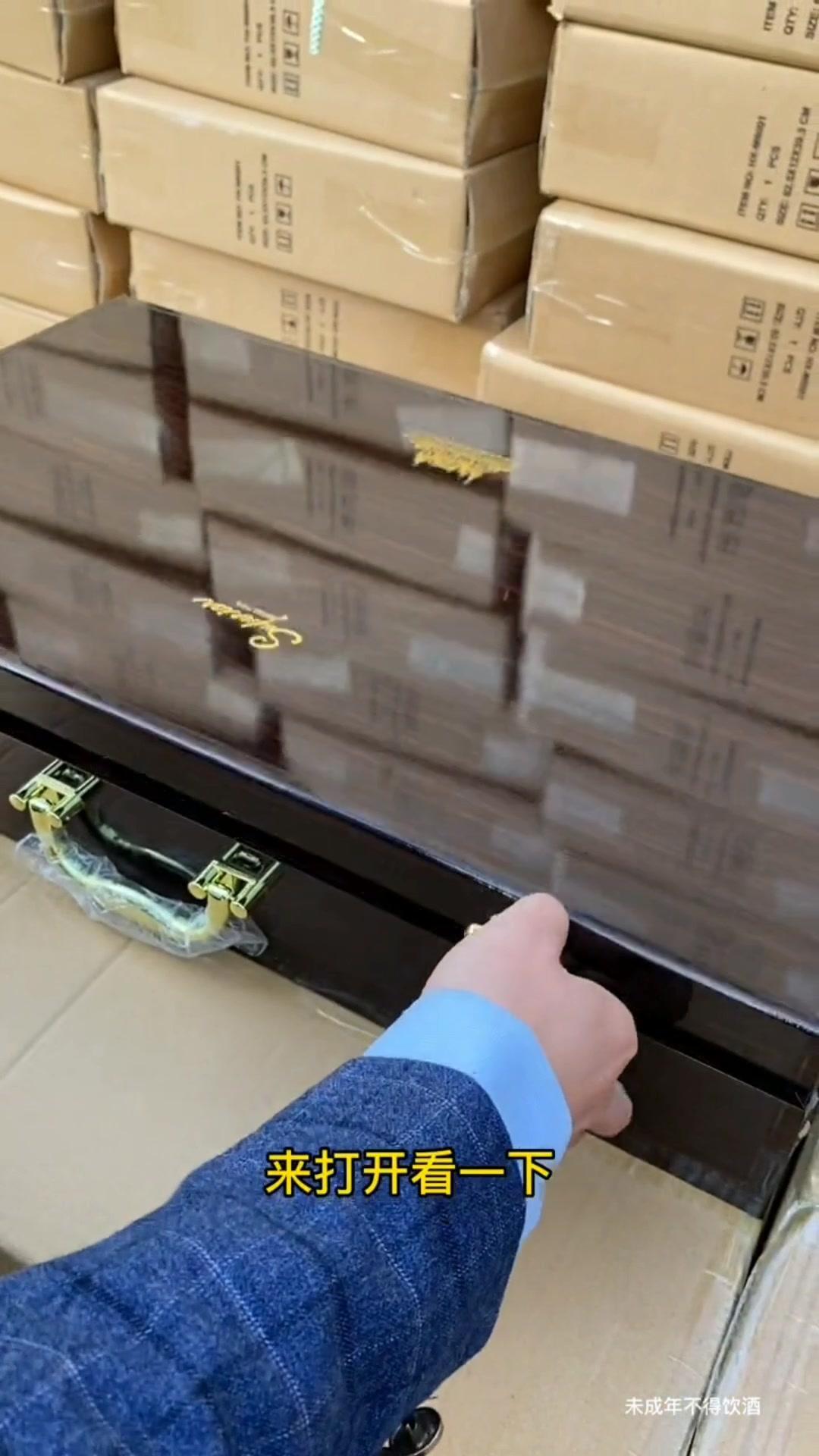 进口红酒 好酒送到家 过年了,送礼了,木盒包装,龙船远洋干红葡萄酒