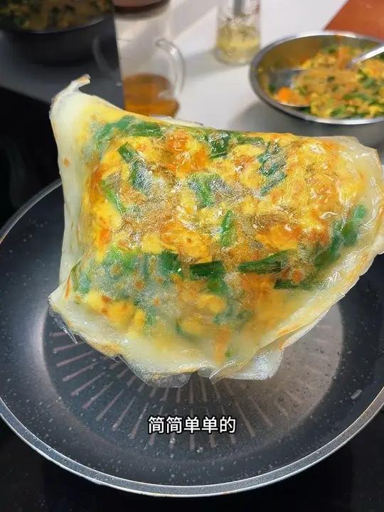 不用揉面不用擀面，简单又好吃的菜盒子详细做法来了！#自制韭菜蛋饼 #韭菜盒子 #菜煎饼 #