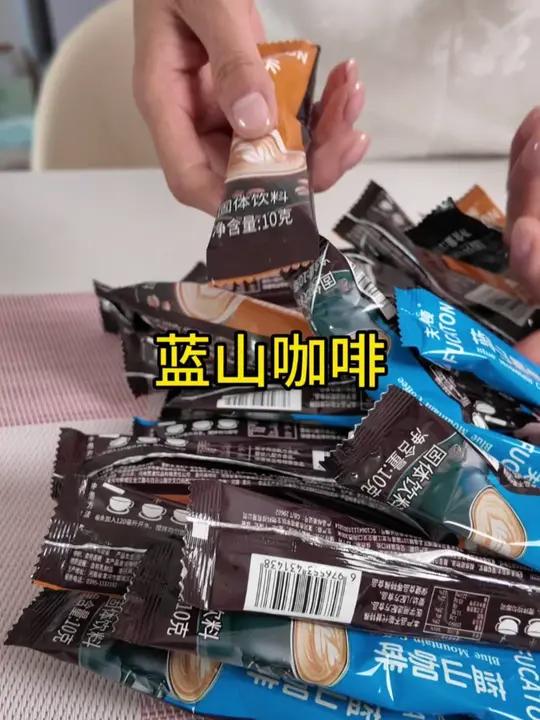 2个口味都好喝 咖啡脑袋赶紧冲 