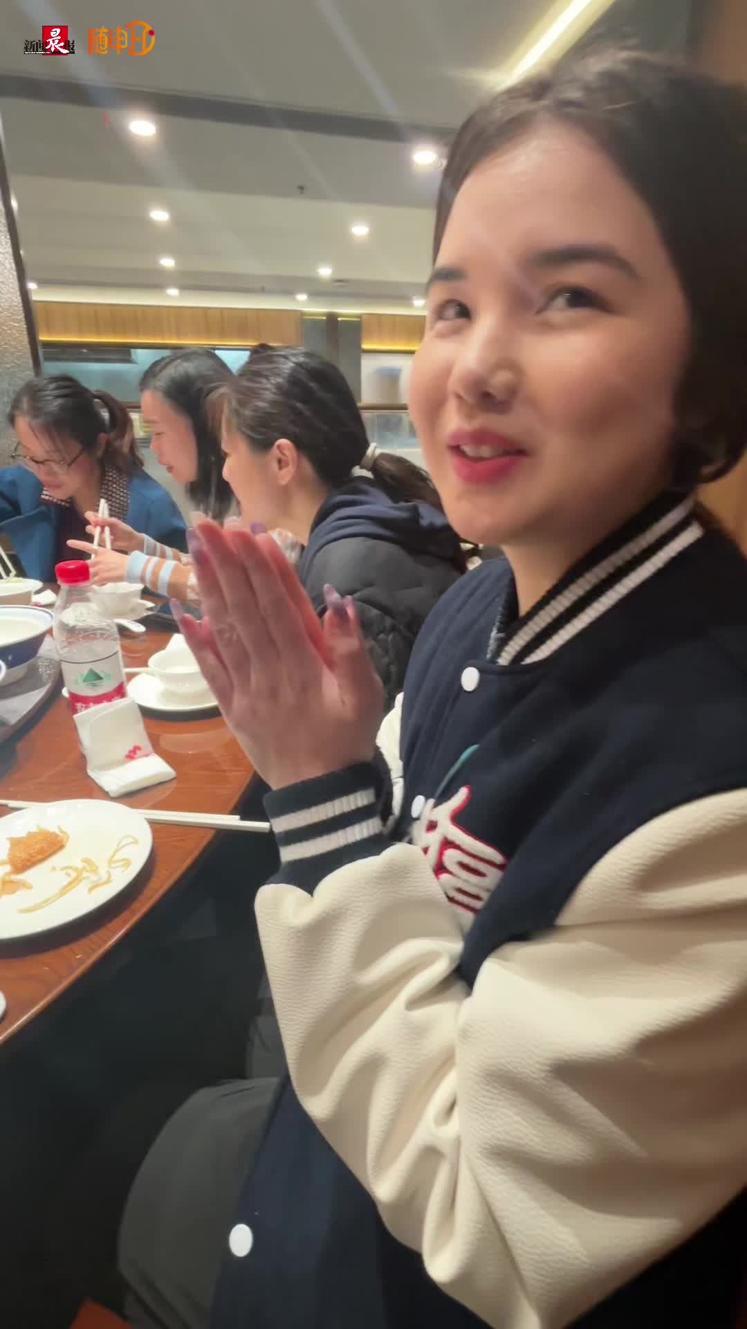 韩国人吃王家沙:都是没吃过的美食!静安新春citywalk线路来啦