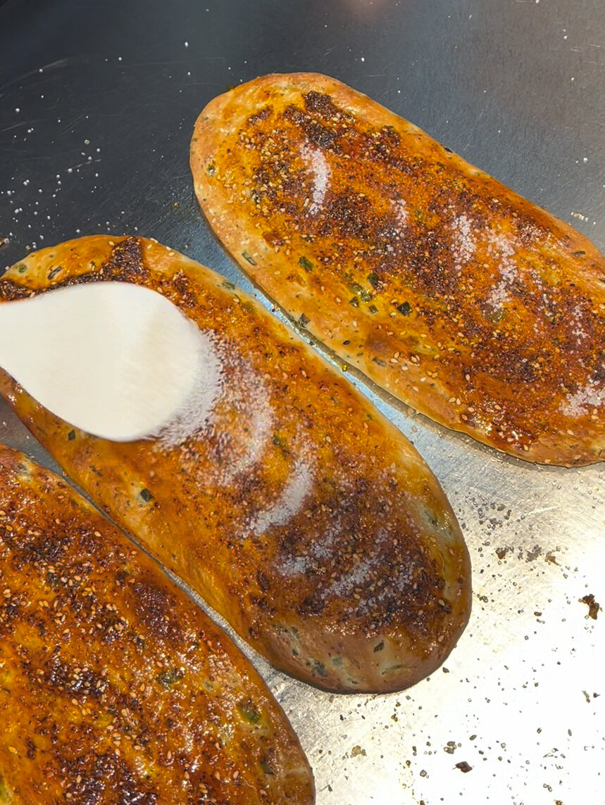 武汉开了几十年的怪味烧饼|车站路bì吃!