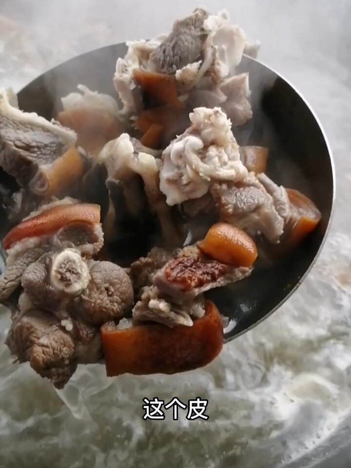 大冬天,煮一锅脆皮狗肉水锅暖心暖胃