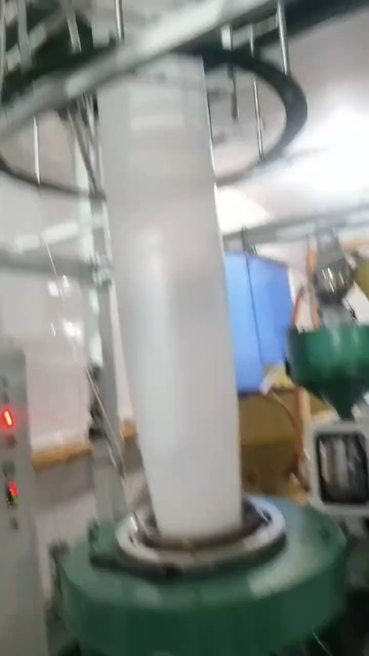 塑料袋生产车间的厂房展示