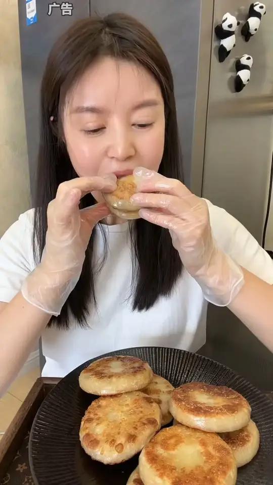 黑胡椒牛肉馅饼,早餐来两个好吃又营养