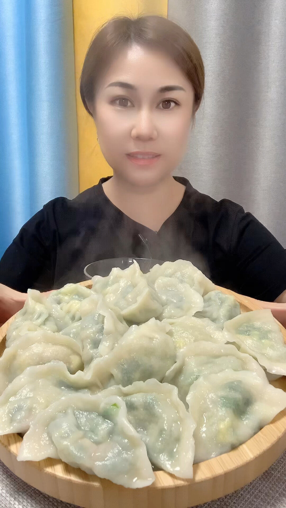 韭菜鸡蛋扇贝肉水饺