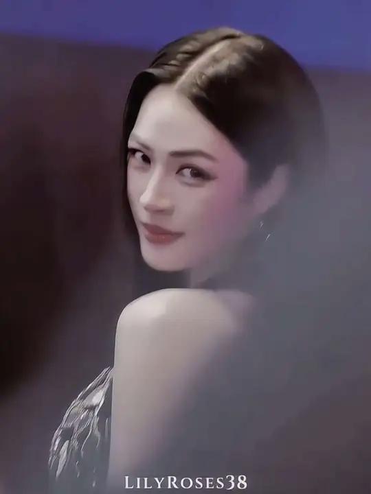 妈妈就这么轻而易举把你当一样训|泰百美人S1 邝玲玲linglingkwonglingor