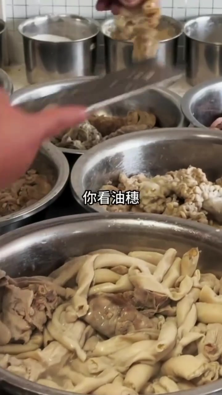 舌尖上的美食美味挡不住 河北特色美食羊肠汤