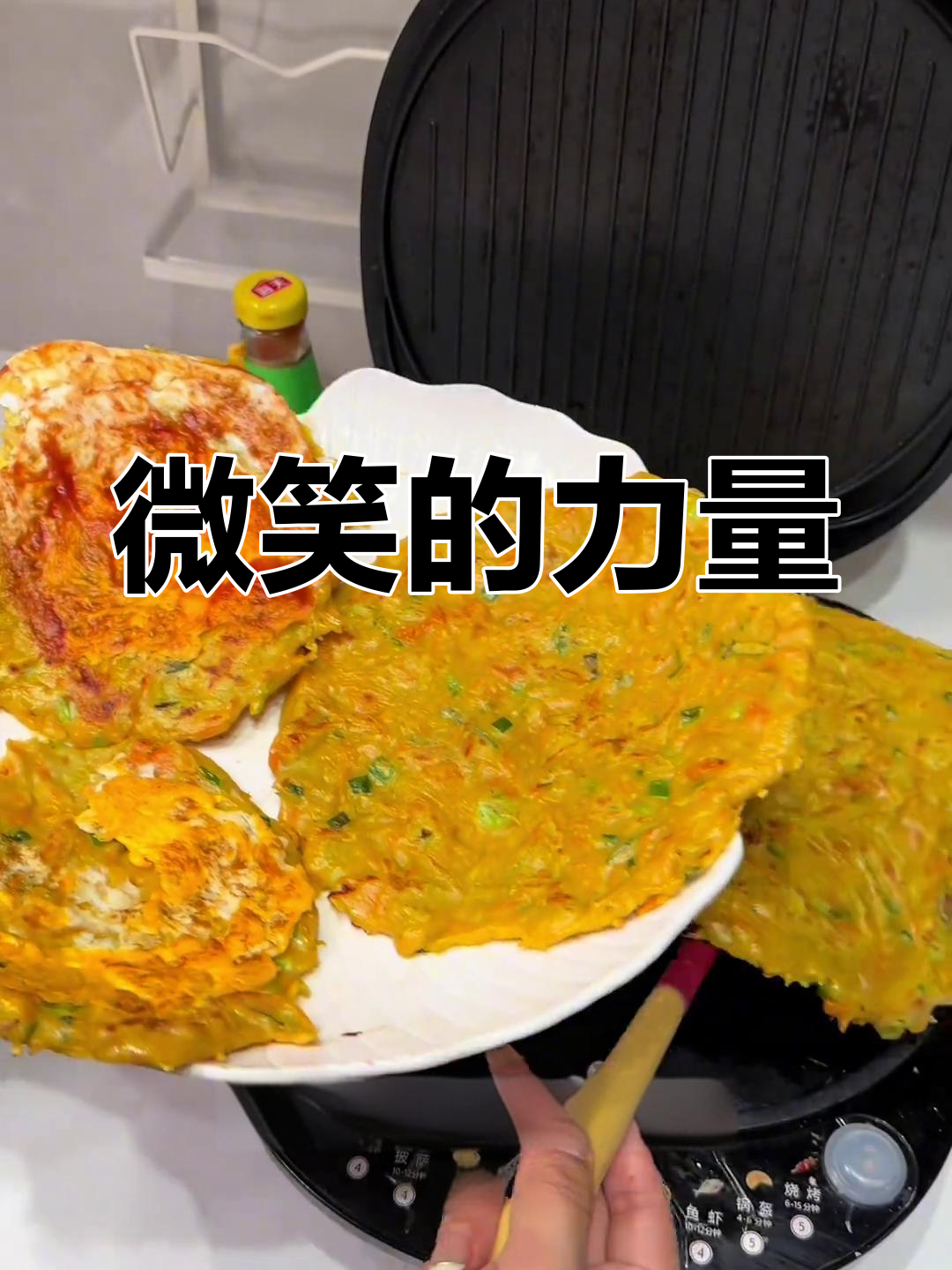 她的笑容治愈了我,让我重新找到了生活的希望