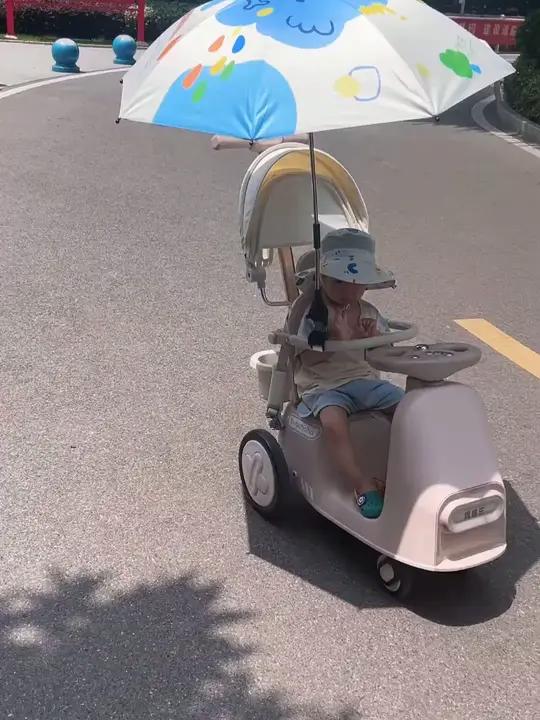 夏天太阳太晒了,快去给宝宝安排一个遮阳伞 这样出门再也不怕太阳啦!推车 遛娃车都能用!