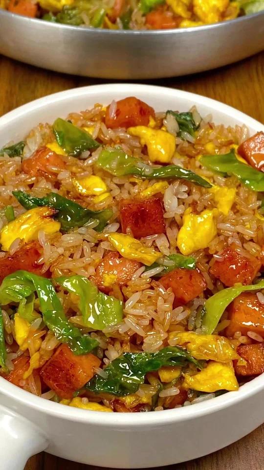 巨巨巨好吃的炒饭!我能吃一辈子!