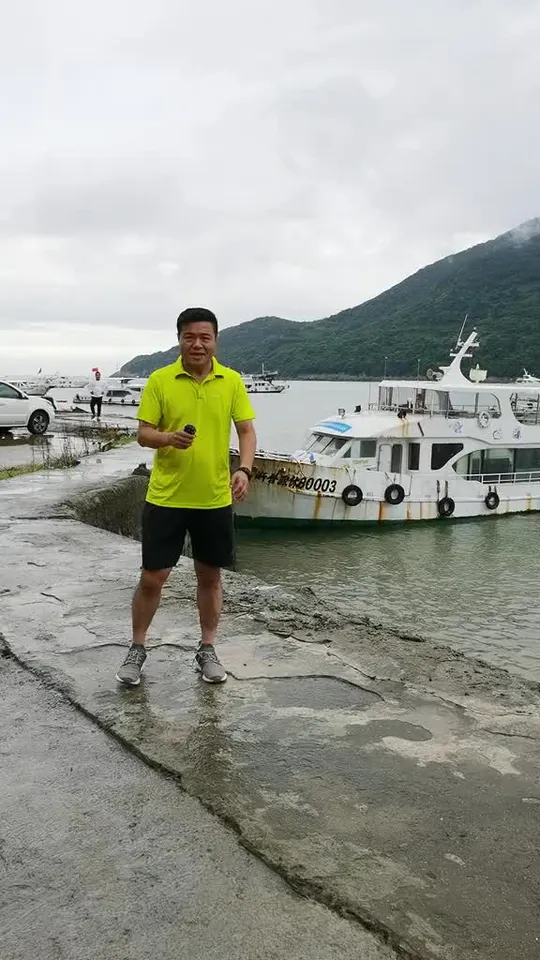 舟山出海捕鱼体验如何？请体验过的兄弟分享翻江倒海之感