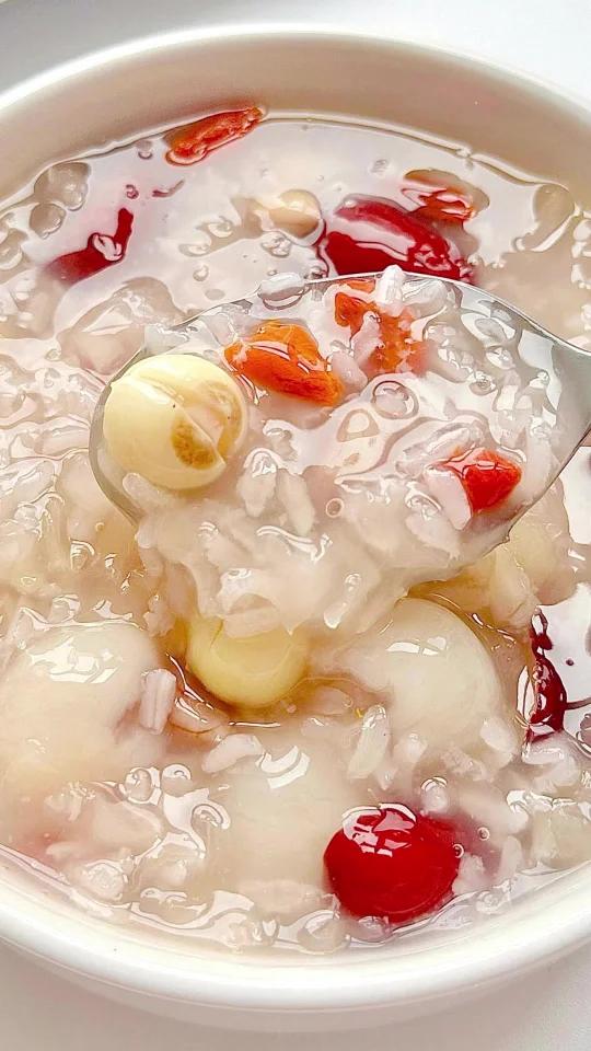 从金牌月嫂那学的六道营养滋补粥