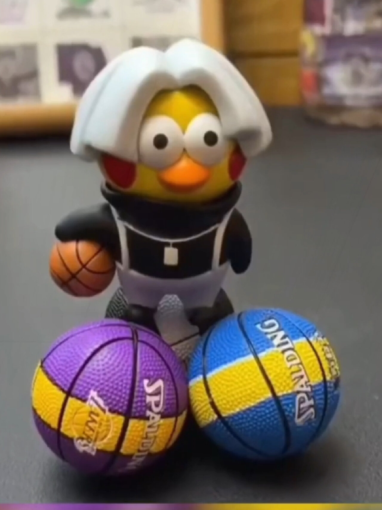 鸡你太美手办摆件小黑子蔡徐坤创意桌面恶搞