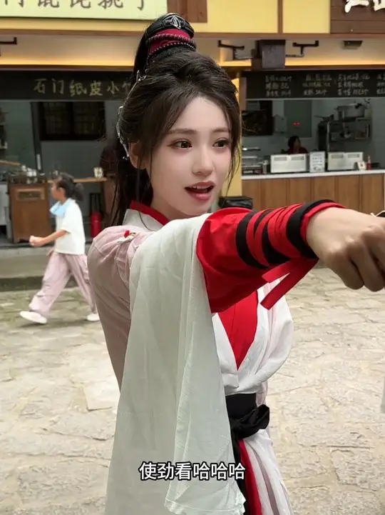 虾：都是骗子！时尚视频