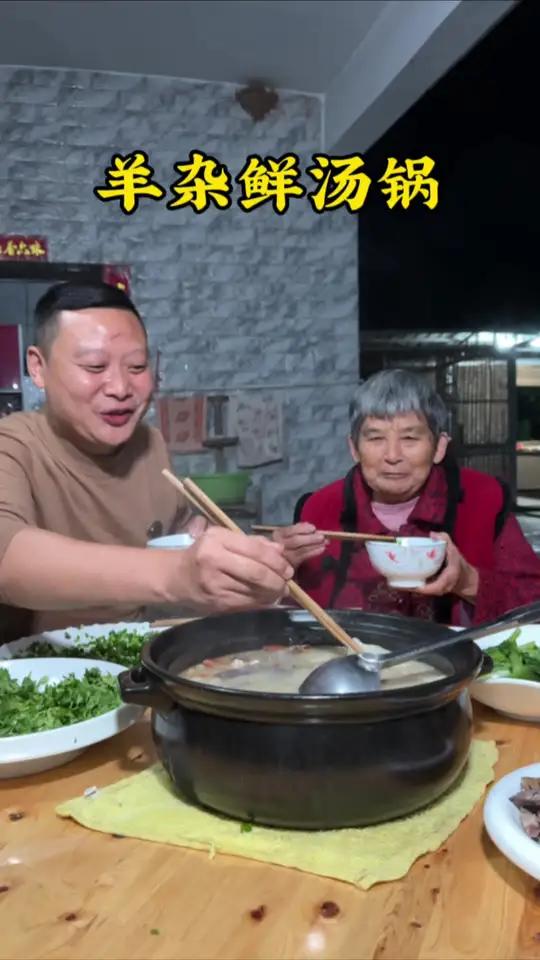 炖牛羊肉或羊杂汤到底要用哪些香料?羊杂汤要配好的香料包在里面炖才能不膻不柴汤鲜味美!