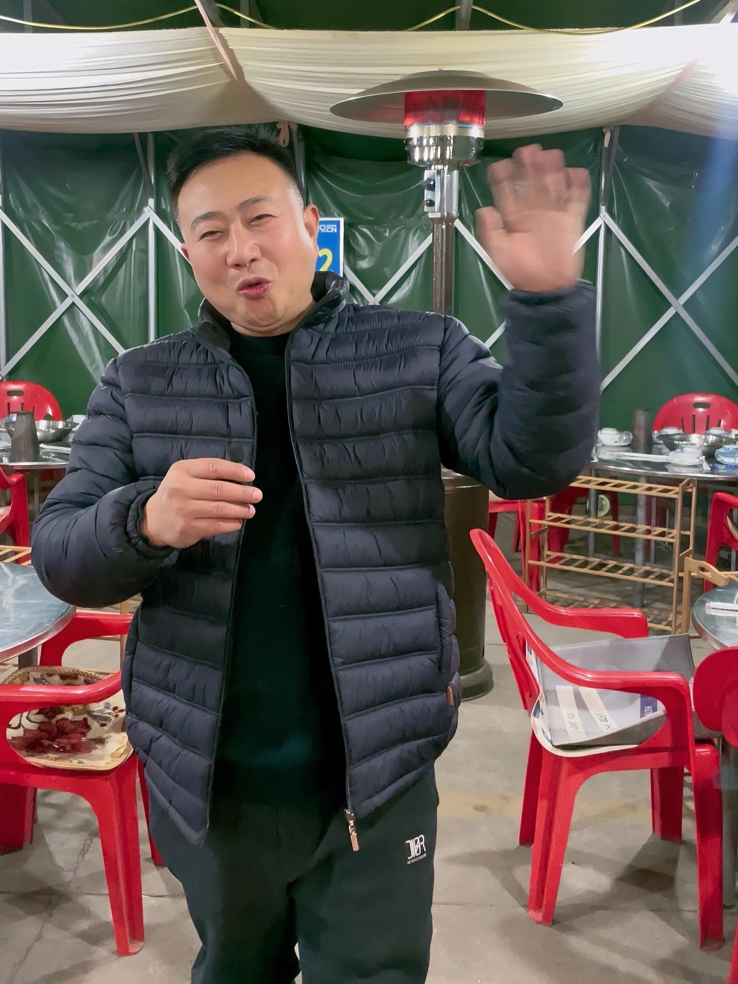 相约狮哥涮羊肉一起嗨皮起来 抖音美食推荐官 冬天适合吃羊肉火锅