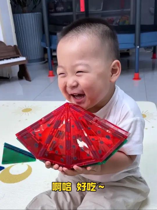 沉浸式体验人类幼崽的快乐～