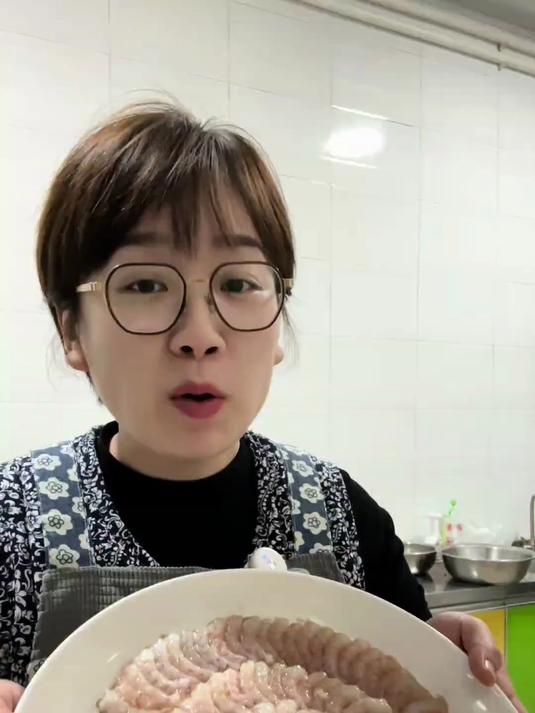 鲜上加鲜的蘑菇虾仁饺子